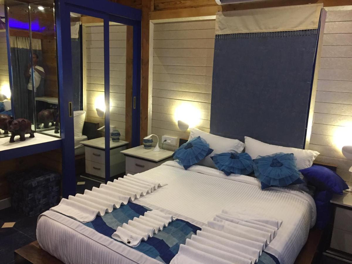 Rock Forest Goa Honeymoon Cottages Calangute Esterno foto